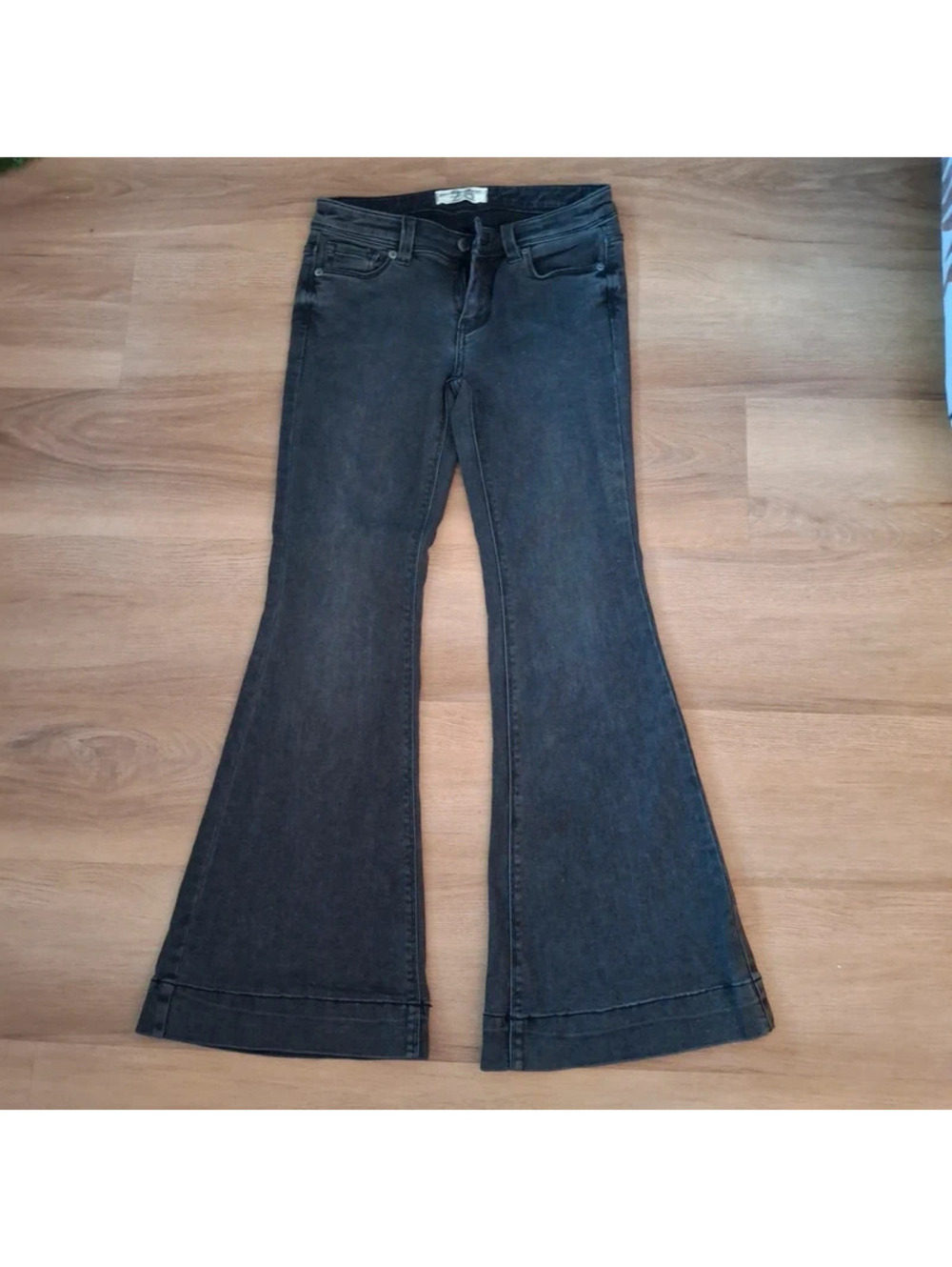 Free People We The Free Super Flare Jeans Washed Black Gray Denim Size 26